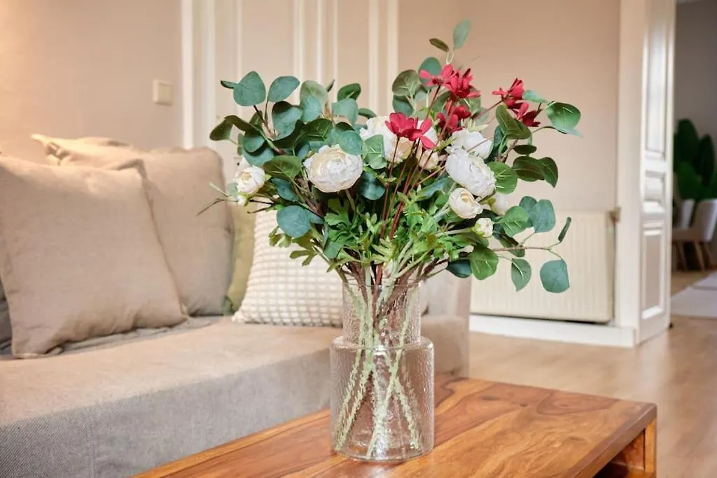 10 Minutes To Mariahilfer Strasse I Naehe Zentrum Vienna Apartment